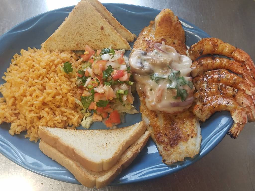 Las palmas mexican grill | restaurant | 3305 Avenue F, Bay City, TX 77414, USA | 9362351521 OR +1 936-235-1521