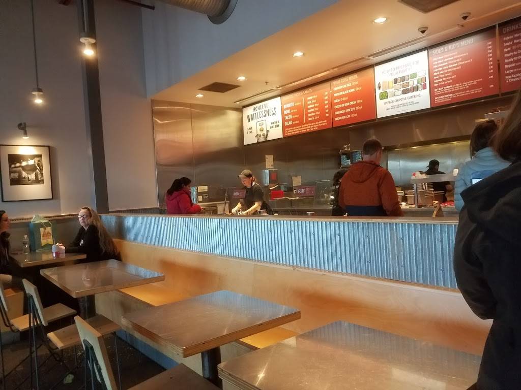 Chipotle Mexican Grill | restaurant | 3057 NY-50 Ste 5, Saratoga Springs, NY 12866, USA | 5185870478 OR +1 518-587-0478