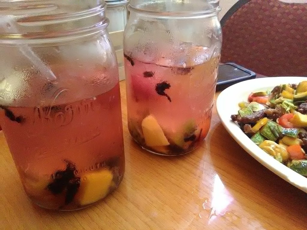 Mana Restaurant and Bakery | restaurant | 1030 19th St, Douglas, AZ 85607, USA | 5206450696 OR +1 520-645-0696