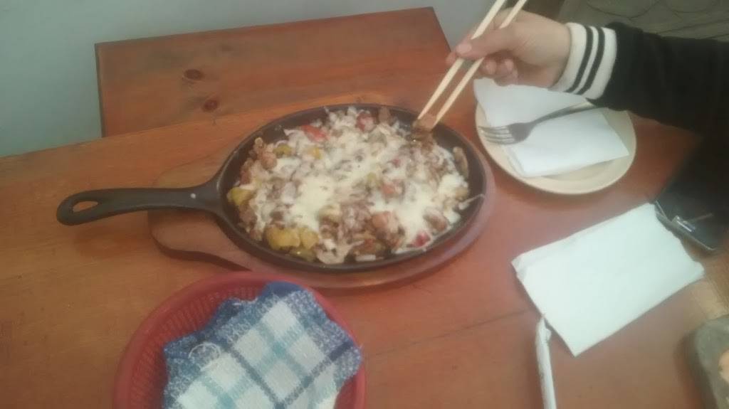 Baja Dogs & Grill | restaurant | 22880, Av Mexico 98, Hidalgo, 22880 Ensenada, B.C., Mexico | 016461482409 OR +52 646 148 2409