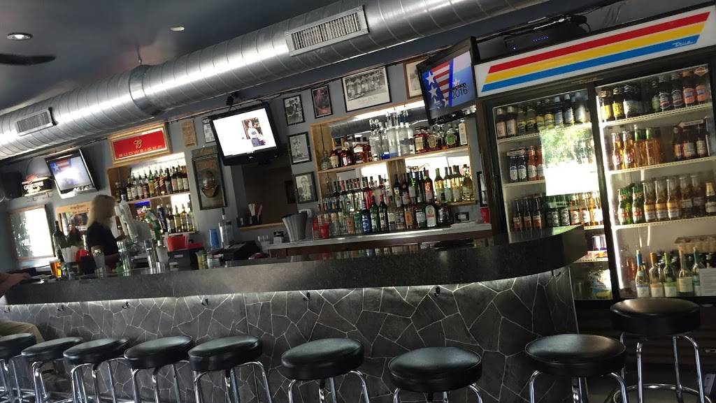 Channahon Bar & Grill | meal delivery | 25365 S Fryer St, Channahon, IL 60410, USA | 8152905075 OR +1 815-290-5075