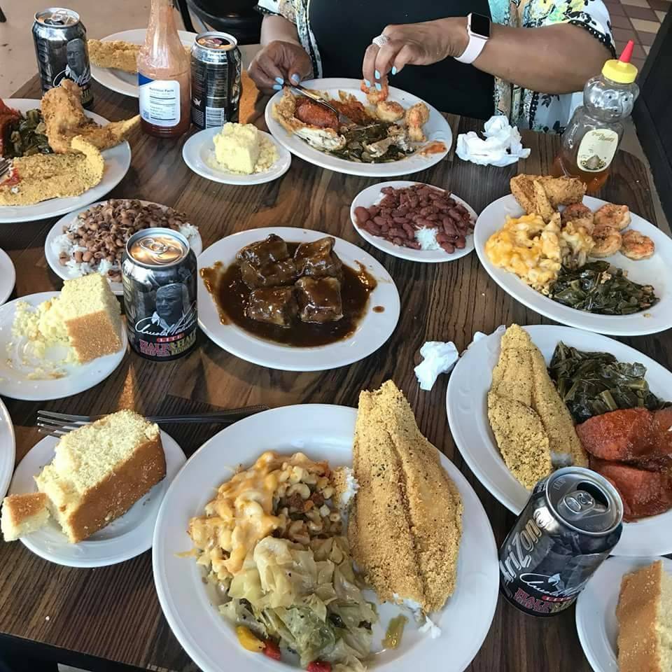 Erma Jeans Southern Cuisine restaurant & catering | restaurant | 4912 Powerline Rd, Olivehurst, CA 95961, USA | 5307499651 OR +1 530-749-9651