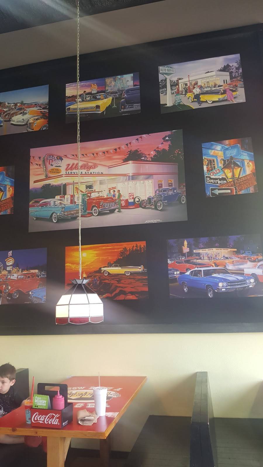 Lees Hamburgers | restaurant | 4011 E Airline Hwy, Metairie, LA 70001, USA | 5044960340 OR +1 504-496-0340