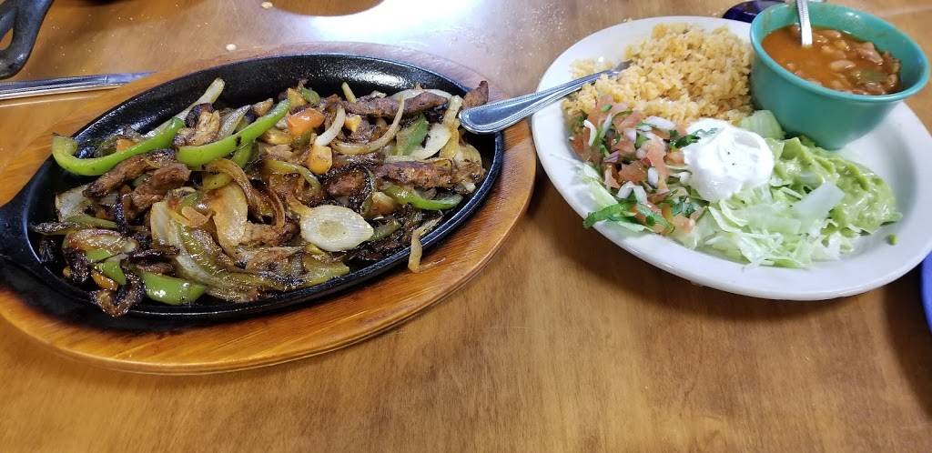 Campo Azul Mexican Grill & Bar | restaurant | 4446, 803 S Adams St, Fredericksburg, TX 78624, USA | 8309973161 OR +1 830-997-3161