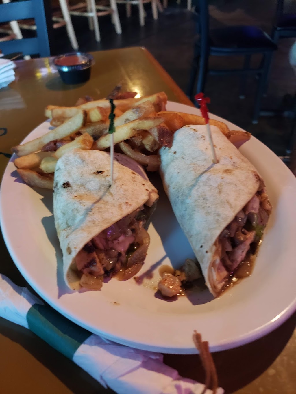 The Blue Turtle Tavern | restaurant | 29352 Lorain Rd, North Olmsted, OH 44070, USA | 4403607700 OR +1 440-360-7700