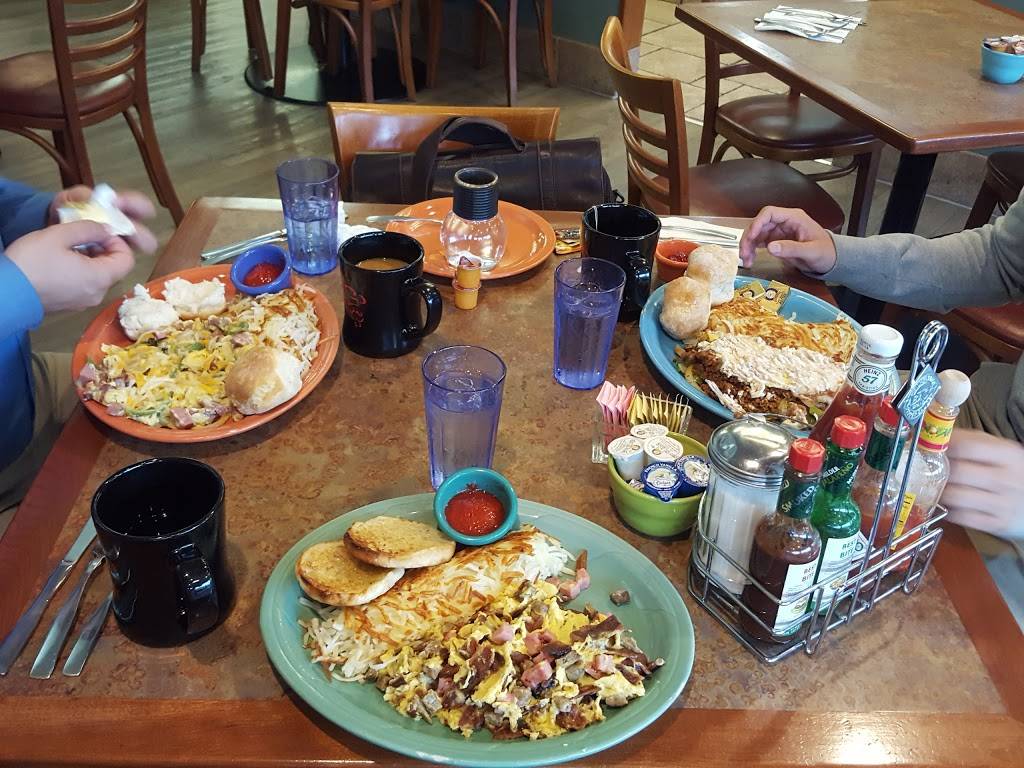 Biscuits Cafe | restaurant | 4200 Mercantile Dr #790, Lake Oswego, OR 97035, USA | 5033058058 OR +1 503-305-8058