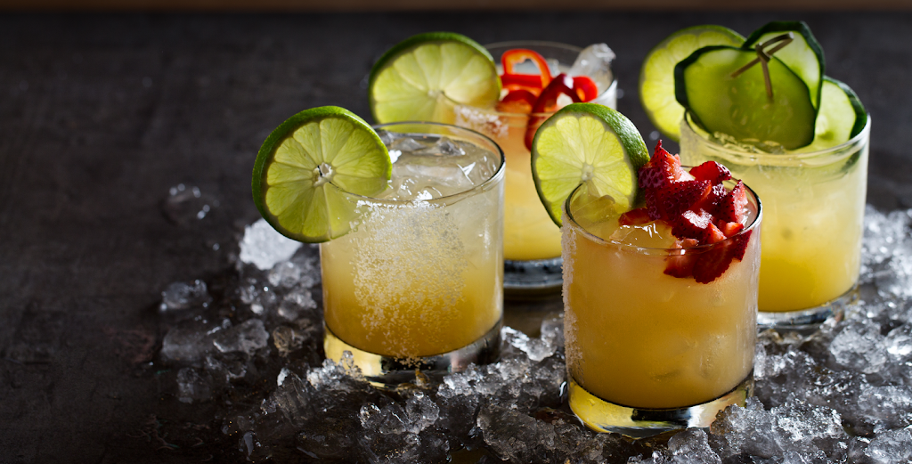 The Tuck Room | restaurant | 4444 Westheimer Rd, Houston, TX 77027, USA | 8327092146 OR +1 832-709-2146