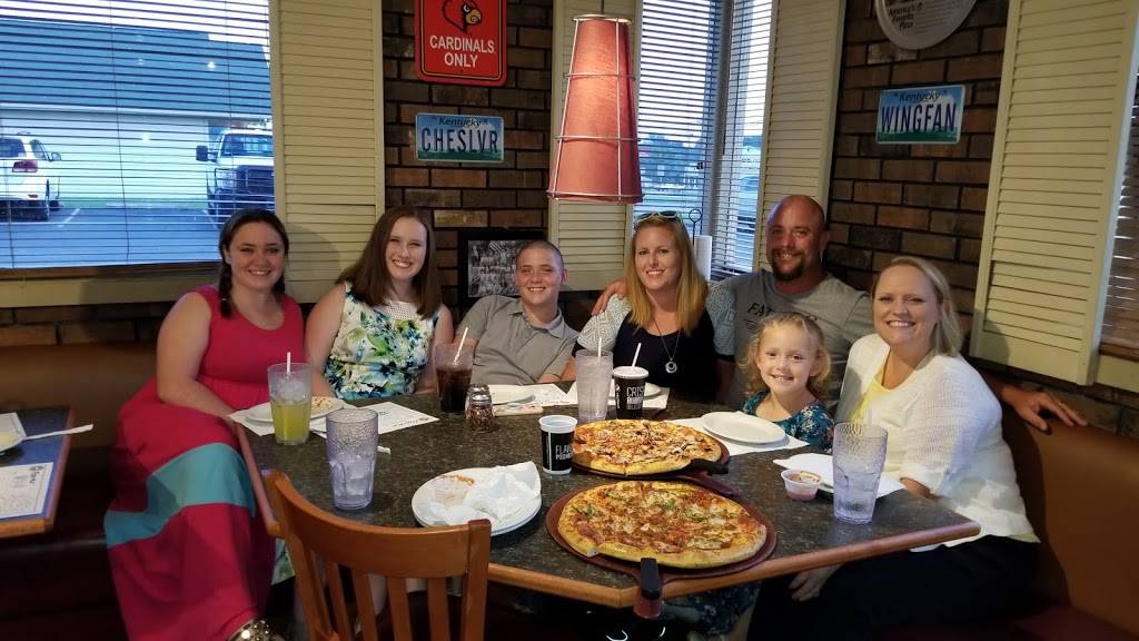 Pizza Hut | meal takeaway | 1475 N Main St, Beaver Dam, KY 42320, USA | 2702747959 OR +1 270-274-7959