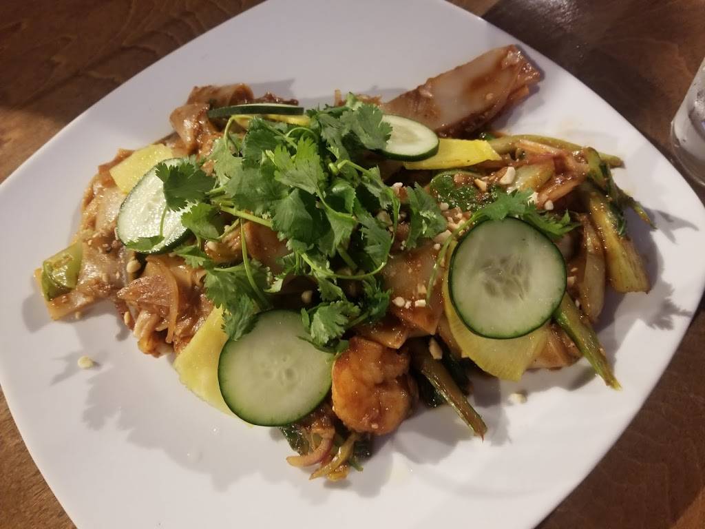 Aji Tram | restaurant | 4477 Lakeview Blvd, Lake Oswego, OR 97035, USA | 5033426249 OR +1 503-342-6249