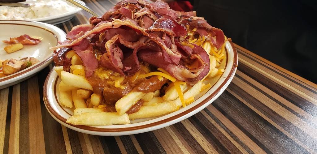 Toms Burgers 20 | restaurant | 18313 Outer Hwy 18 N, Apple Valley, CA 92307, USA | 7602427727 OR +1 760-242-7727