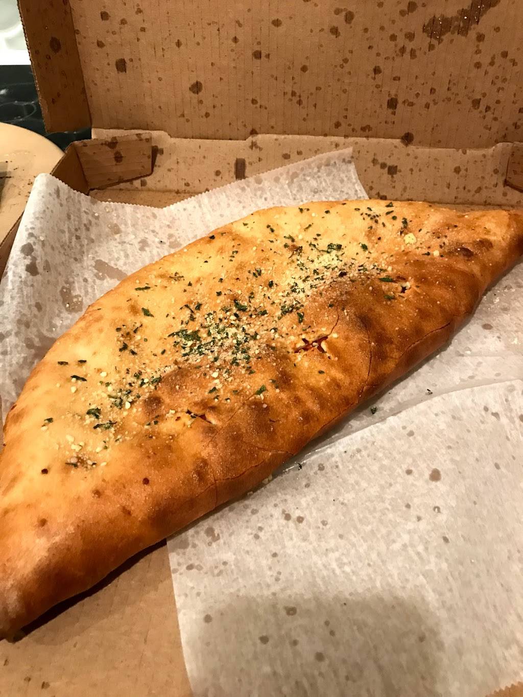 Goombas Pizzeria | restaurant | 2395 S Hwy 27, Clermont, FL 34711, USA | 3529894403 OR +1 352-989-4403