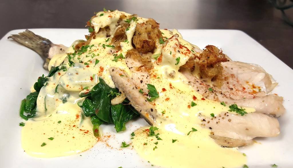 Oliveras Restaurant | restaurant | 390 S Dexter St, Ionia, MI 48846, USA | 6165223000 OR +1 616-522-3000