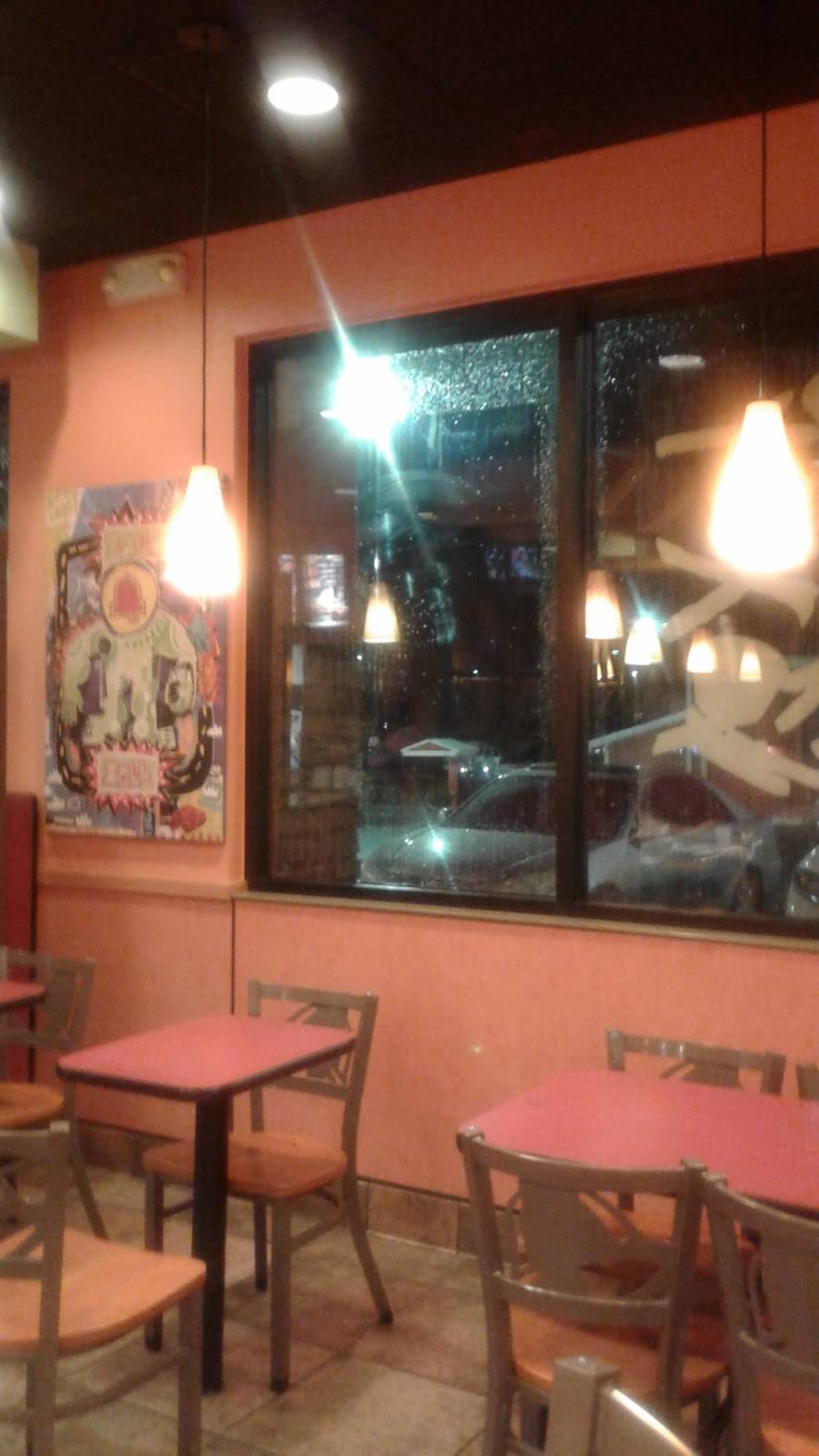 Taco Bell | meal takeaway | 1651 Sunset Dr, Grenada, MS 38901, USA | 6622261707 OR +1 662-226-1707