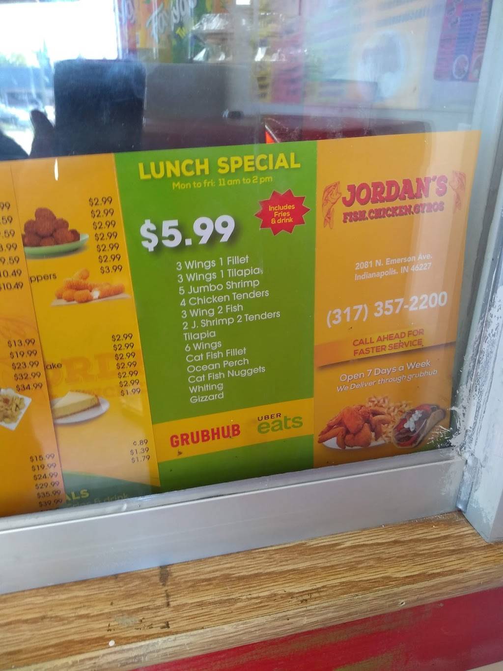 Jordans Fish & Chicken | restaurant | 2081 N Emerson Ave, Indianapolis, IN 46218, USA | 3173572200 OR +1 317-357-2200
