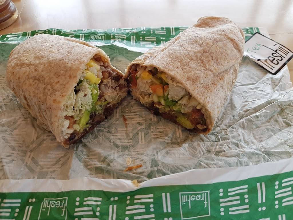 Freshii | restaurant | 106-1 Rossland Rd E, Ajax, ON L1Z 0T4, Canada | 2895390262 OR +1 289-539-0262