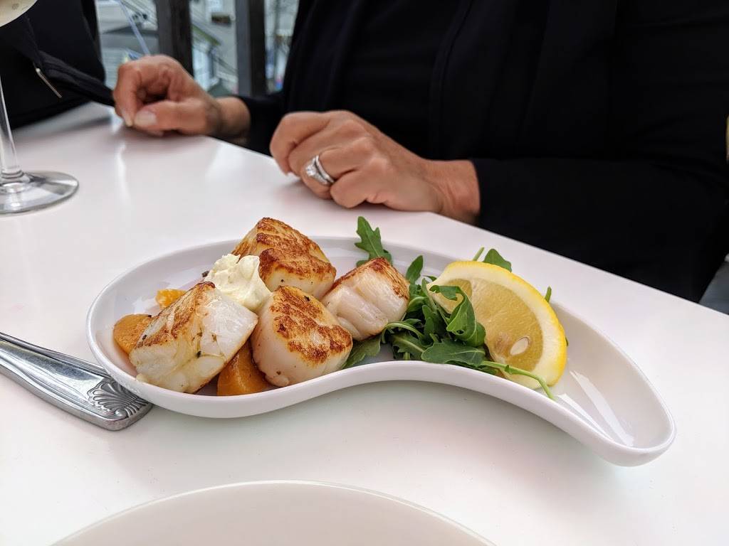 Boathouse Bistro Tapas Bar & Restaurant | restaurant | 12 By-Way, Boothbay Harbor, ME 04538, USA | 2076330400 OR +1 207-633-0400