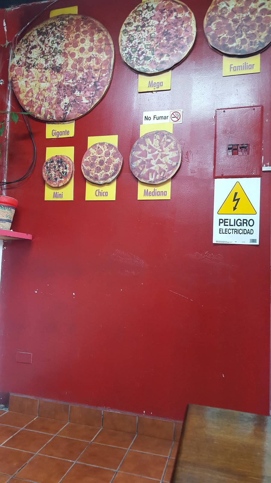 PIZZA & LOVE | restaurant | Blvd. Fundadores 6714, El Rubi, 22626 Tijuana, B.C., Mexico | 016649008294 OR +52 664 900 8294