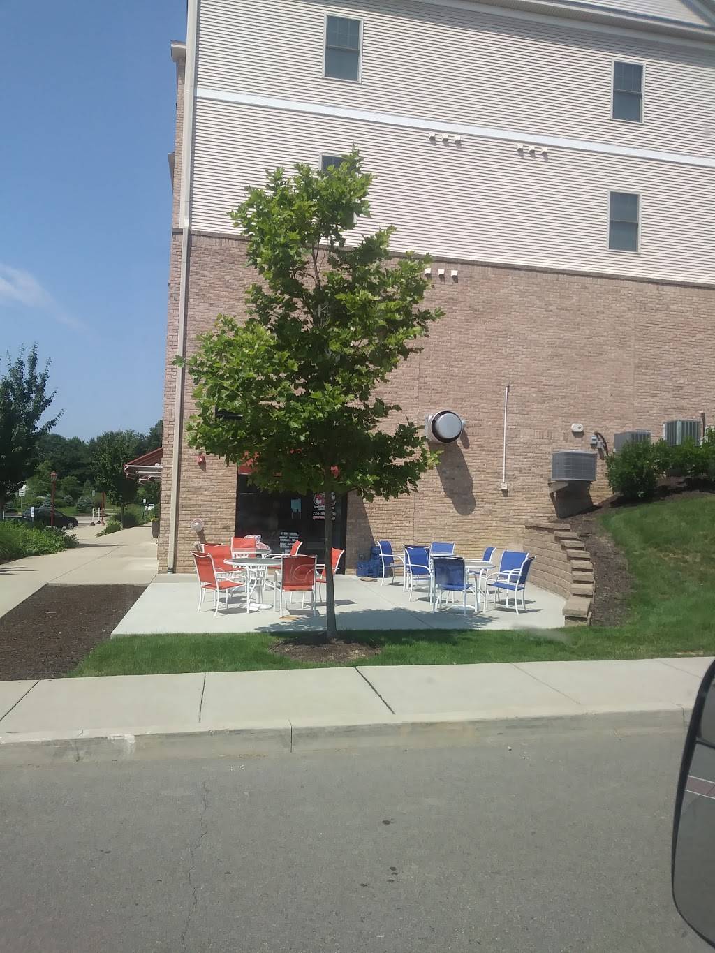 Pizza Joes | restaurant | 8100 Big Spring Dr, Cranberry Twp, PA 16066, USA | 7245915771 OR +1 724-591-5771