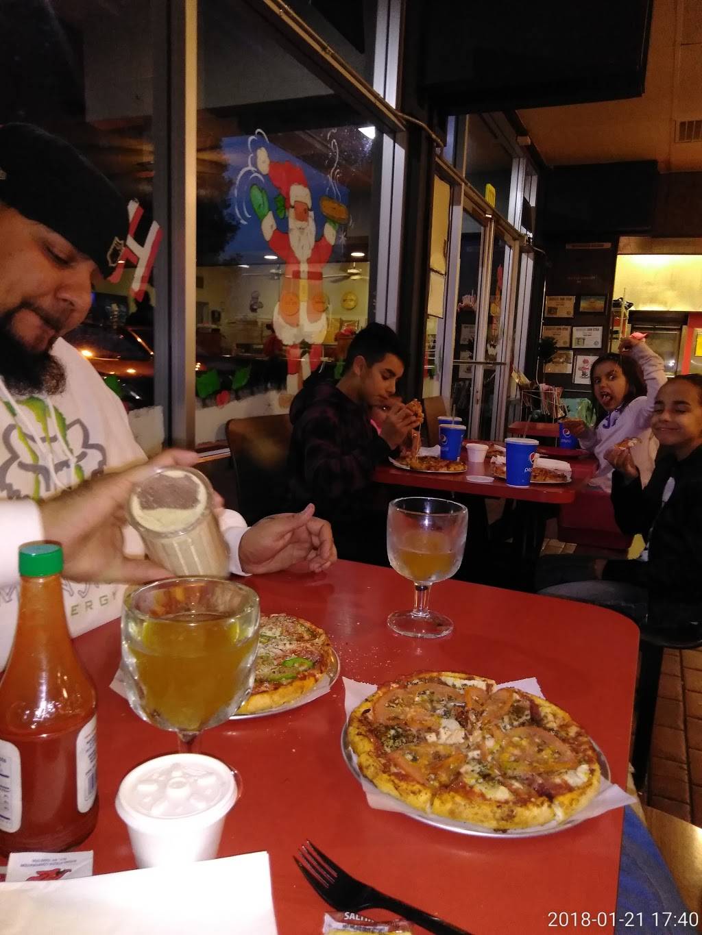 Pizza Villa | restaurant | 1111 Loughborough Dr, Merced, CA 95348, USA | 2097223661 OR +1 209-722-3661