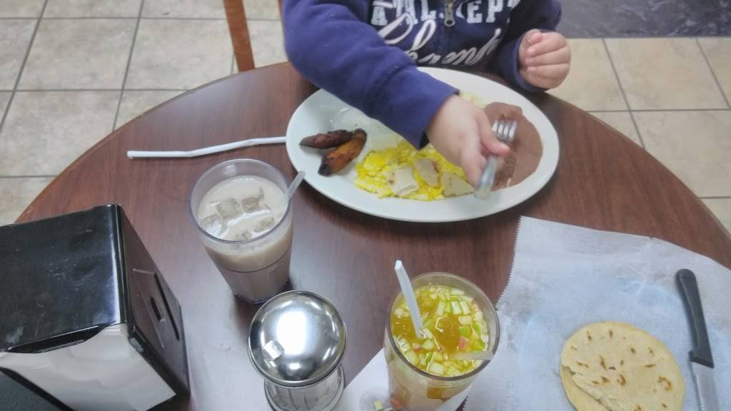 Pupuseria La Cabanita | restaurant | 1511 University Blvd E, Hyattsville, MD 20783, USA | 3014081119 OR +1 301-408-1119