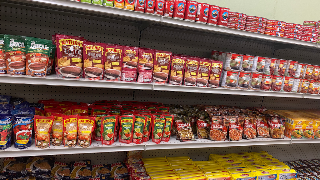 Mi Pueblo Market LLC | restaurant | 7110 Hull Street Rd, Richmond, VA 23235, USA | 8043515987 OR +1 804-351-5987