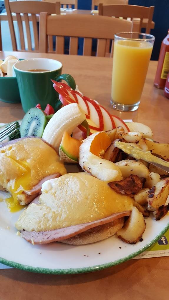 Cora Breakfast and Lunch | restaurant | Markham Plaza, 9275 Markham Rd #19, Markham, ON L6E 1A2, Canada | 9055545071 OR +1 905-554-5071