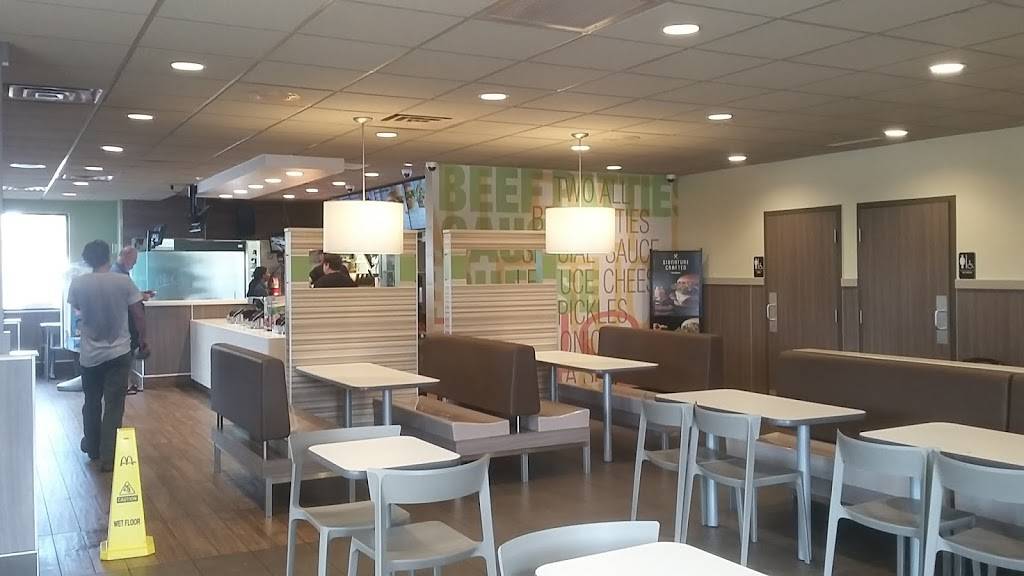 McDonalds | cafe | 1876 S US Hwy 1, Rockledge, FL 32955, USA | 3216311394 OR +1 321-631-1394