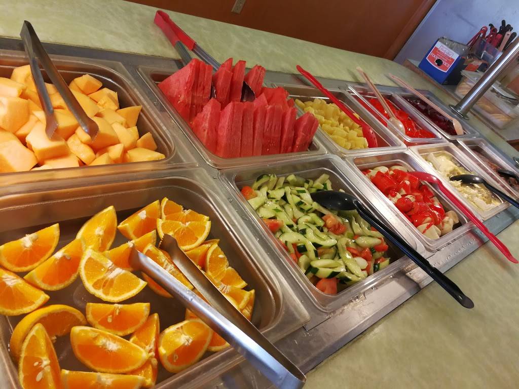 Happy Family Buffet | restaurant | 3100 Manchester Rd # 130, Akron, OH 44319, USA | 3306446666 OR +1 330-644-6666