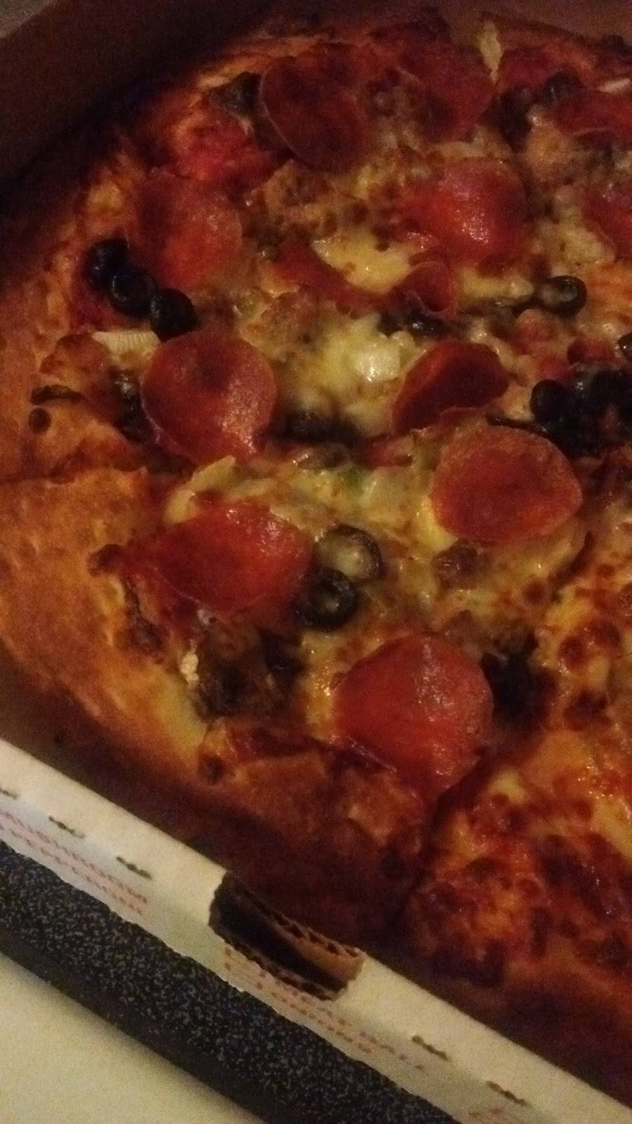 Pizza To Go | restaurant | 6176 US-411, Benton, TN 37307, USA | 4233387914 OR +1 423-338-7914