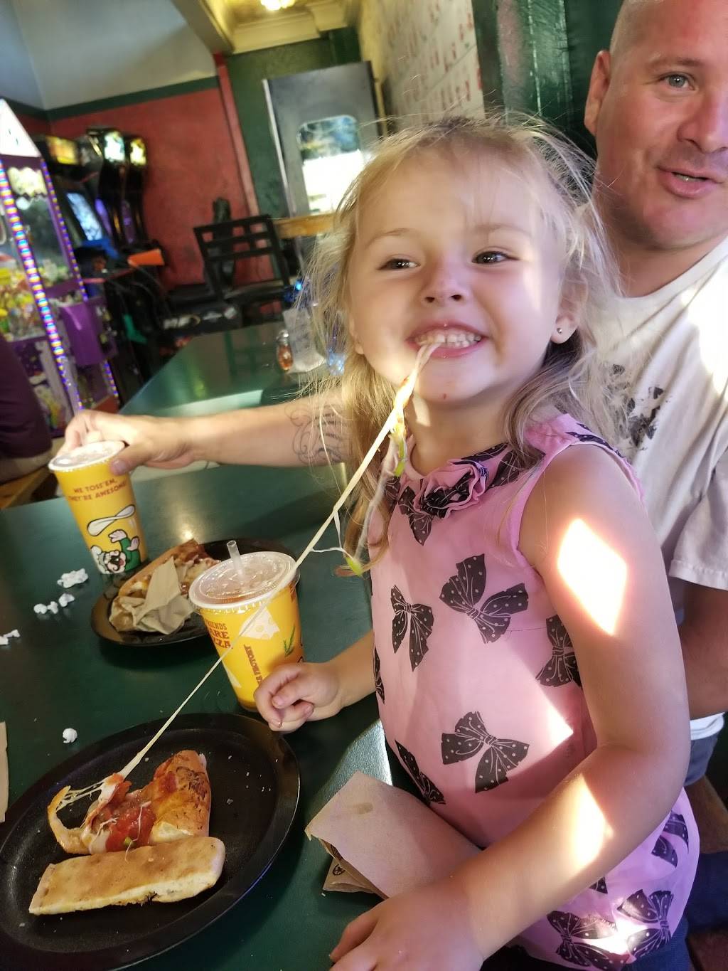 Pizza Factory | restaurant | 6901 Hughson Ave, Hughson, CA 95326, USA | 2098834445 OR +1 209-883-4445