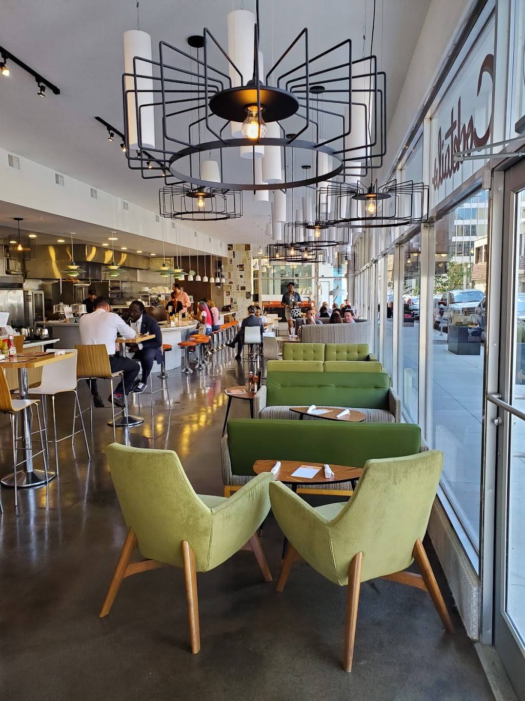 3rd & Court Diner | restaurant | 24 N B B KING BLVD, Memphis, TN 38103, USA | 9019300793 OR +1 901-930-0793