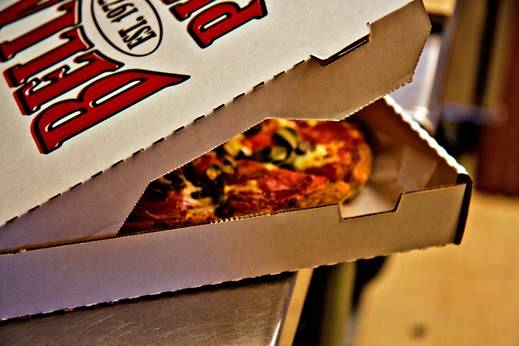 Bella Pizza | restaurant | 4830 Memphis Ave, Cleveland, OH 44144, USA | 2166612626 OR +1 216-661-2626