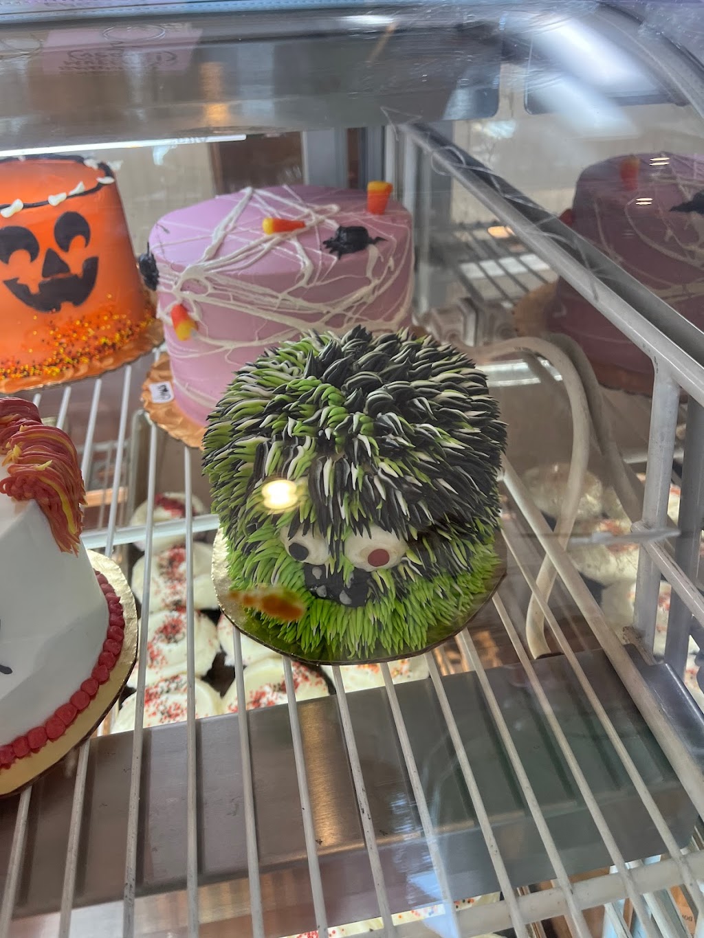 the Village Bakery and Cafe | bakery | 3119 Los Feliz Blvd, Los Angeles, CA 90039, USA | 3236628600 OR +1 323-662-8600