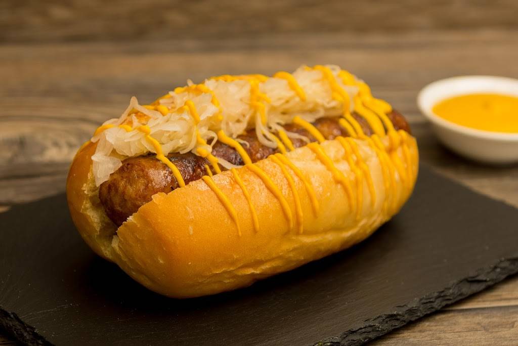 Sausage Shack | restaurant | 400 W New England Ave, Winter Park, FL 32789, USA | 4075769552 OR +1 407-576-9552