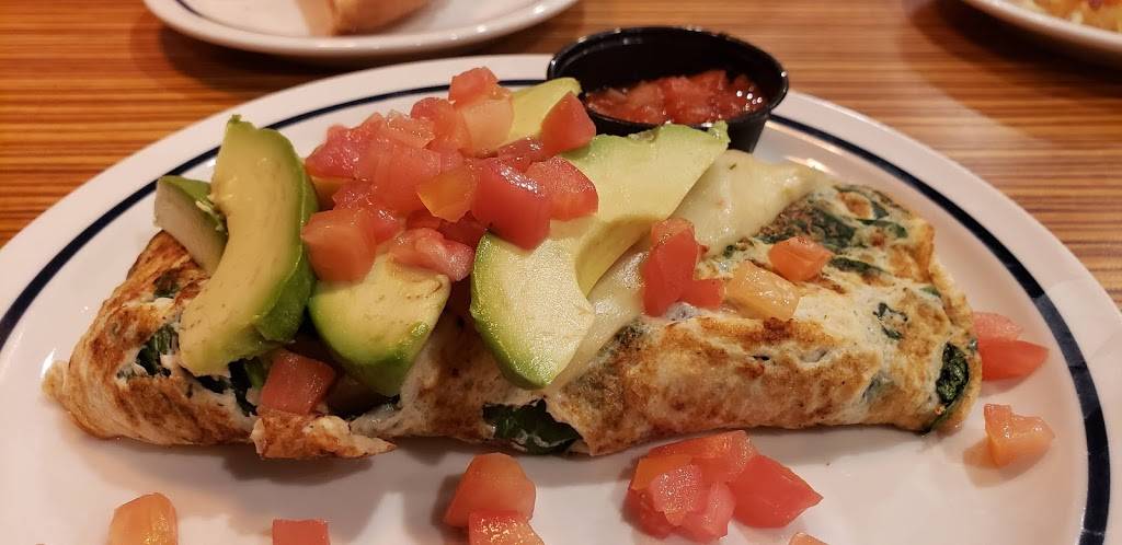 IHOP | restaurant | 1006 E E State St, Athens, OH 45701, USA | 7404479020 OR +1 740-447-9020