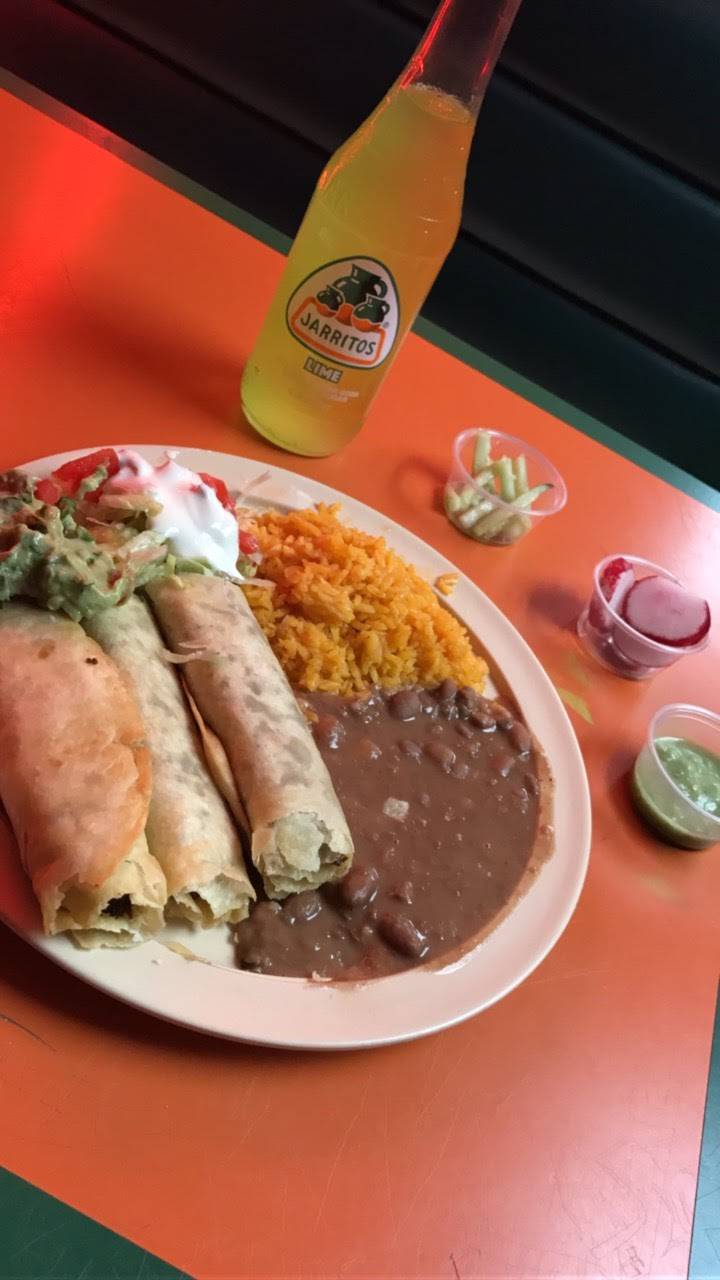 El Rancherito | restaurant | 6455 Woodman Ave, Van Nuys, CA 91401, USA | 8189947715 OR +1 818-994-7715