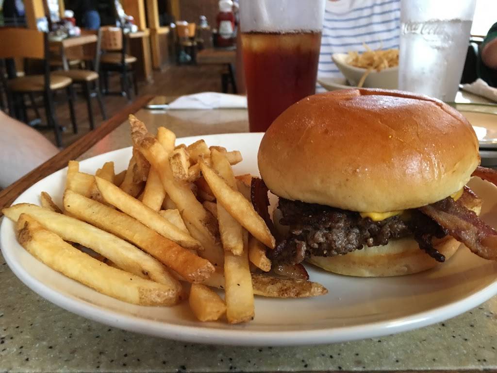 Applebees Grill + Bar | restaurant | 2728 New, Spring Rd SE, Atlanta, GA 30339, USA | 7704321974 OR +1 770-432-1974