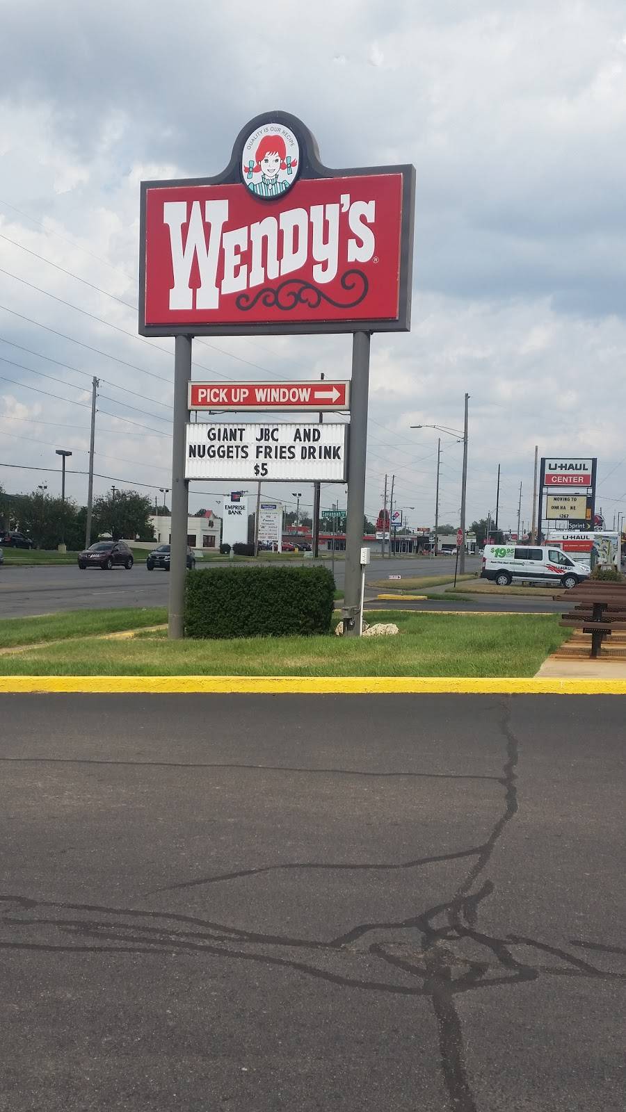 Wendys | restaurant | 2504 S Seneca St, Wichita, KS 67217, USA | 3162699178 OR +1 316-269-9178
