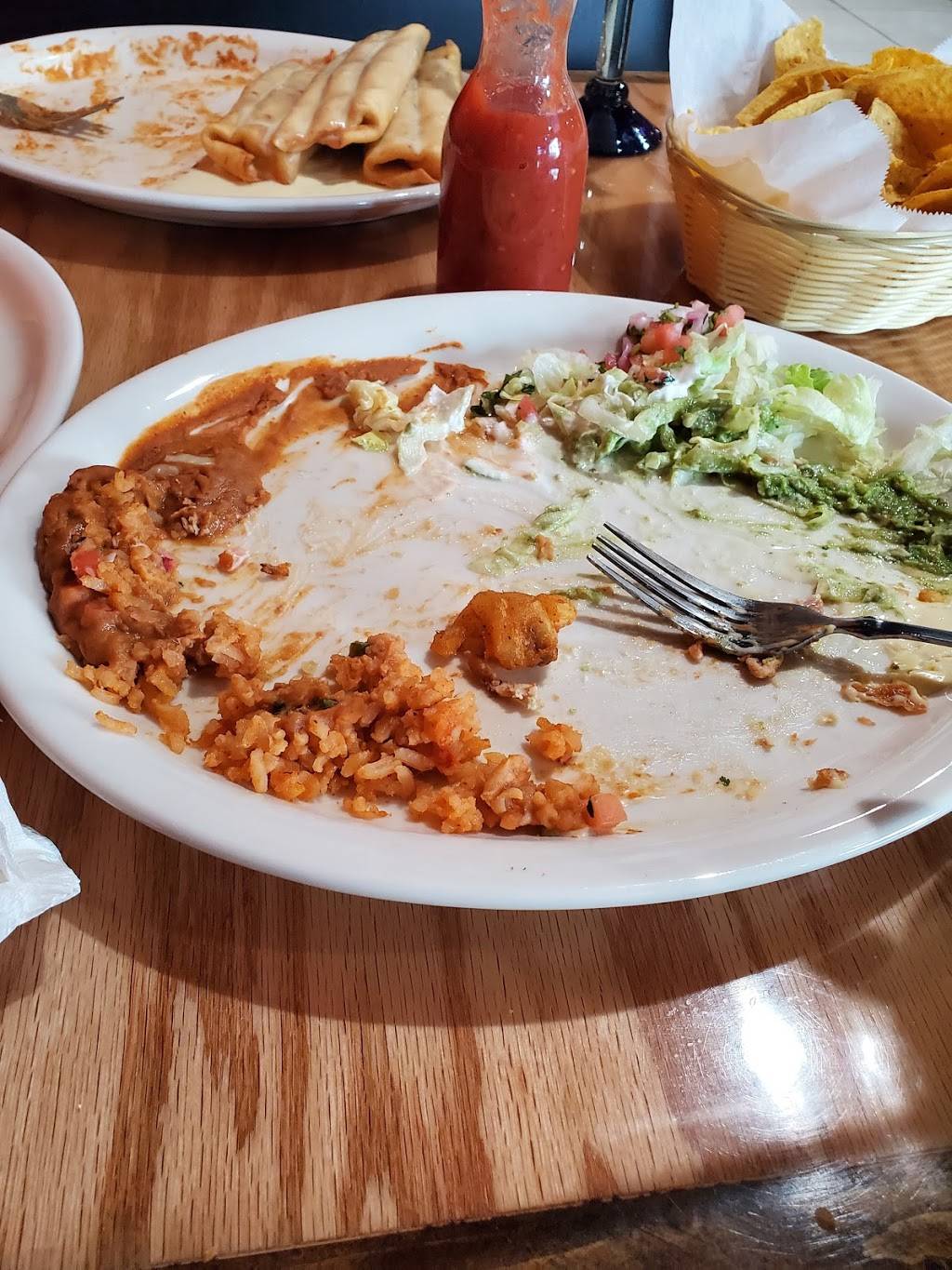 El Aguaje | restaurant | 1501 Gallatin Pike N, Madison, TN 37115, USA | 6156108080 OR +1 615-610-8080