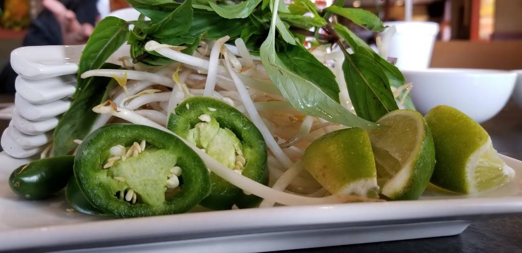 Pho-Nomenon | restaurant | 41797 Nicole Ln, Temecula, CA 92591, USA | 9516769999 OR +1 951-676-9999