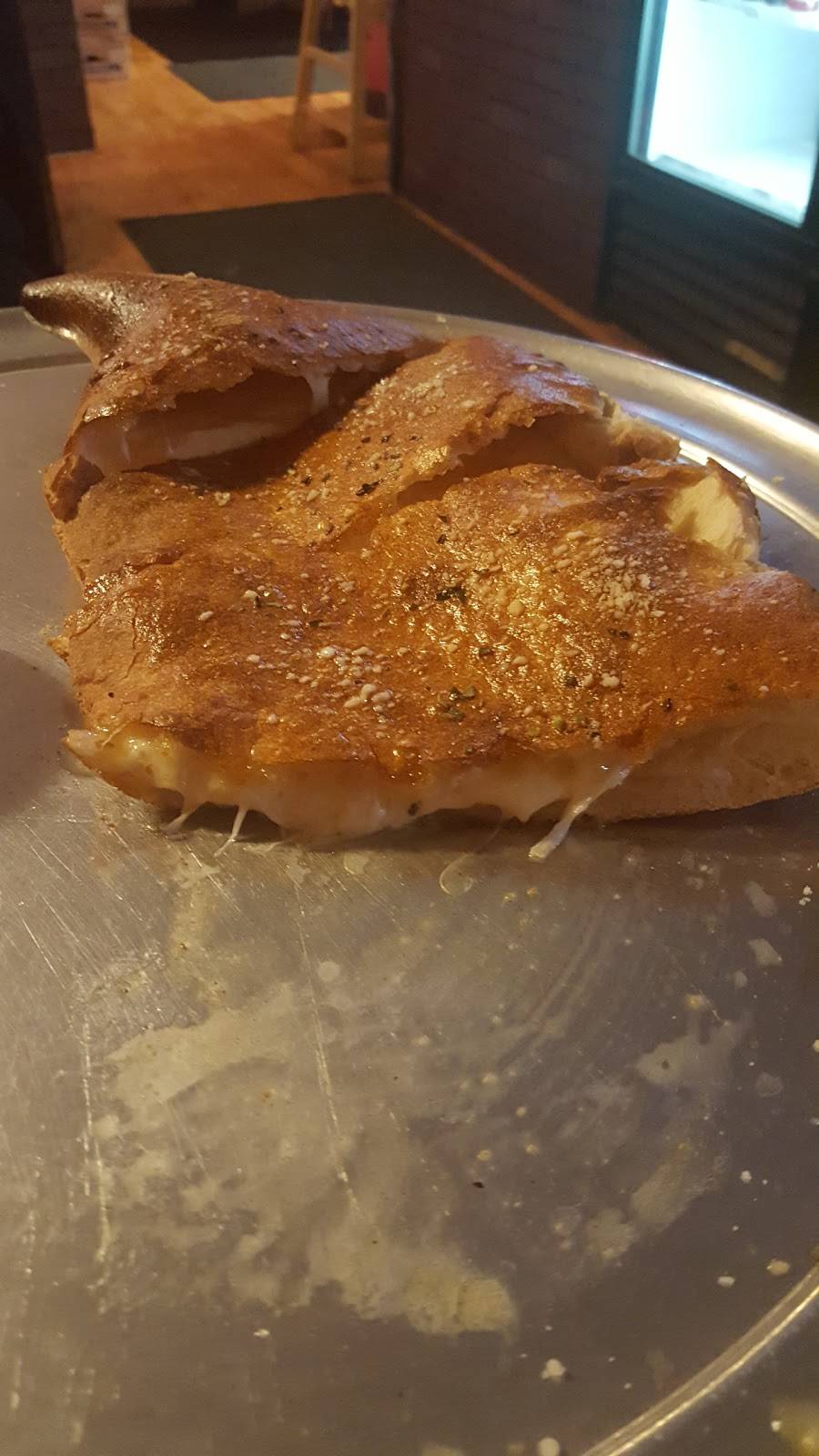 Cantoni’s Pizza | restaurant | 1116 Fairmont Ave, Fairmont, WV 26554, USA | 3045348777 OR +1 304-534-8777