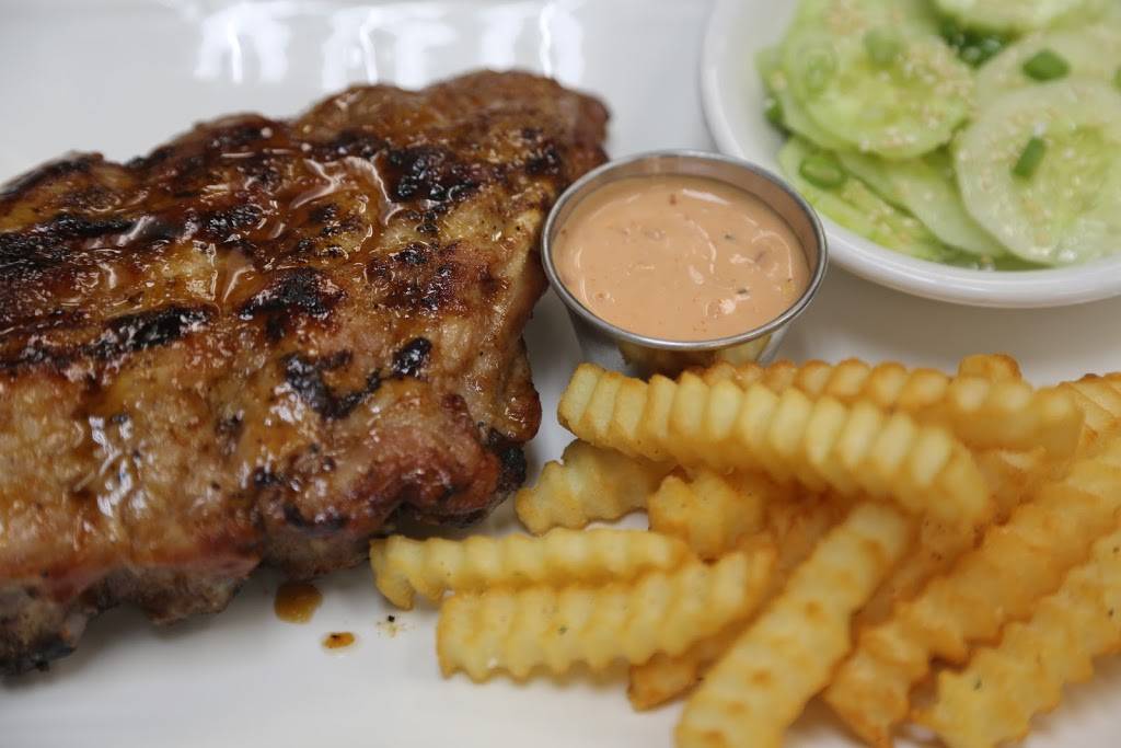 Sunnys | Steak - Seafood - Asian | restaurant | 875 Lombardi Ave, Green Bay, WI 54304, USA | 9207705766 OR +1 920-770-5766