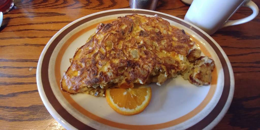 Pier House Restaurant | restaurant | 2204 Central Ave, Seaside Park, NJ 08752, USA | 7328302250 OR +1 732-830-2250