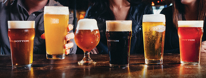 Rock Bottom Restaurant & Brewery | restaurant | 1 W Grand Ave, Chicago, IL 60610, USA | 3127559339 OR +1 312-755-9339