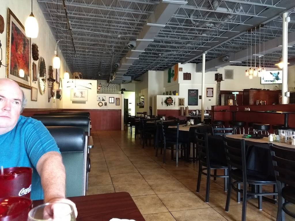 Snug Pub | restaurant | 200 Willard St, Cocoa, FL 32922, USA | 3213490337 OR +1 321-349-0337