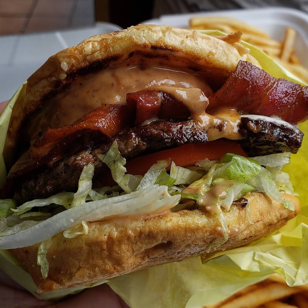 Barrys Parkview Drive Inn | restaurant | 115 S Main St #2032, Spanish Fork, UT 84660, USA | 8017982257 OR +1 801-798-2257