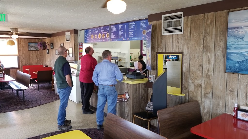 Harringtons Drive In | restaurant | 901 Central Ave S, Quincy, WA 98848, USA | 5097873111 OR +1 509-787-3111