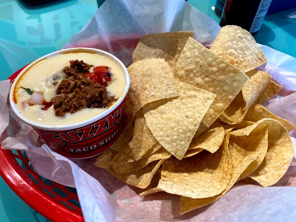 Fuzzys Taco Shop | restaurant | 1671 Shedeck Pkwy, Yukon, OK 73099, USA | 4054674410 OR +1 405-467-4410