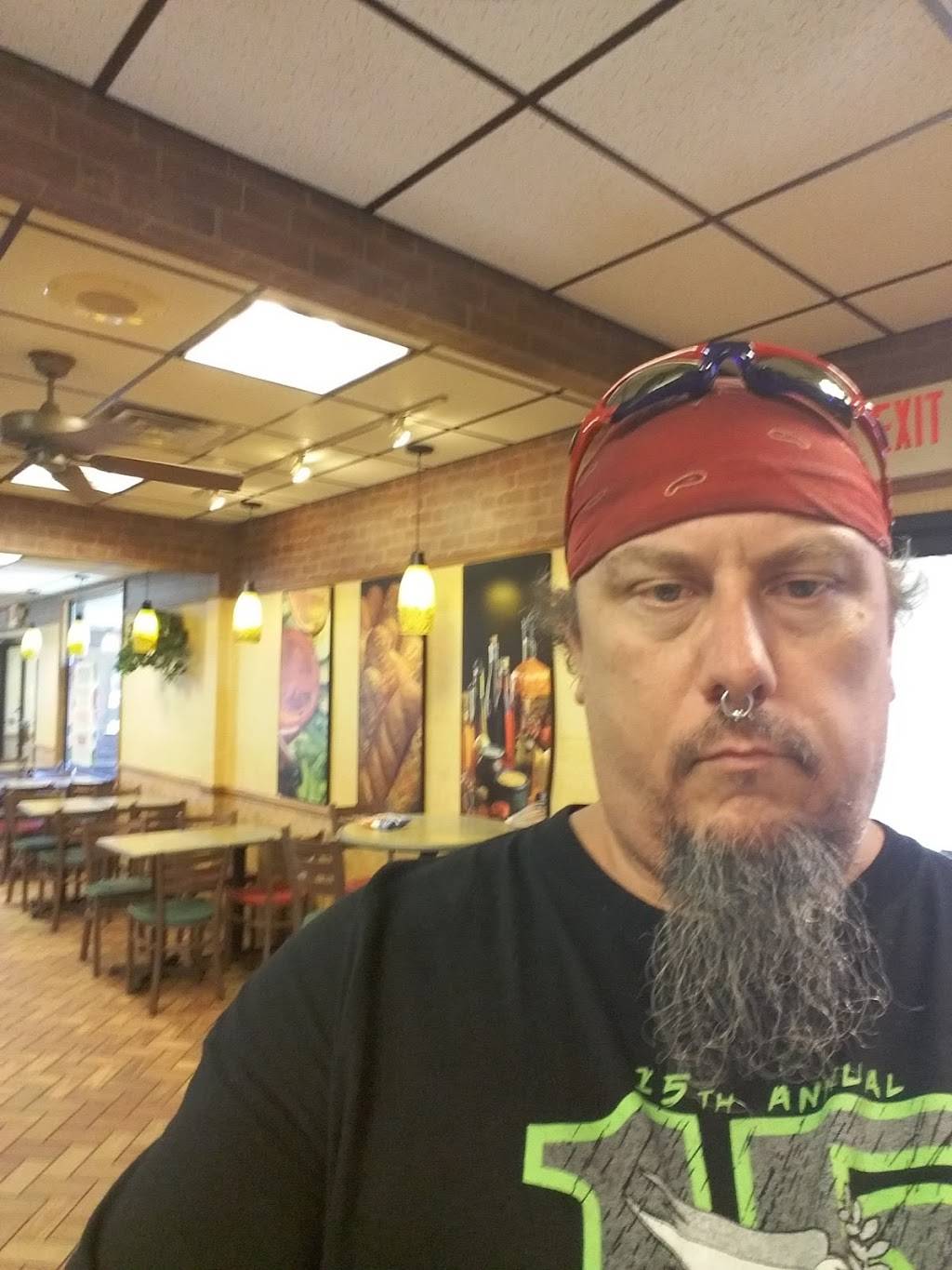 Subway | restaurant | 10402 Chicago Dr, Zeeland, MI 49464, USA | 6167488400 OR +1 616-748-8400