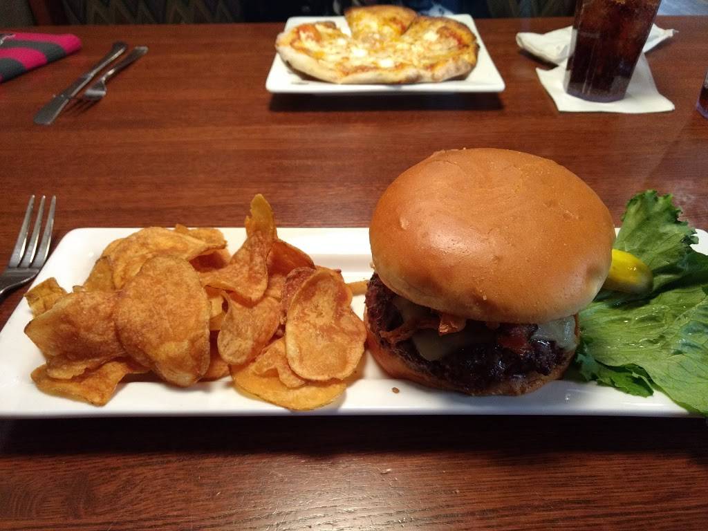 Walldorff Brew Pub & Bistro | restaurant | 105 E State St, Hastings, MI 49058, USA | 2699454400 OR +1 269-945-4400